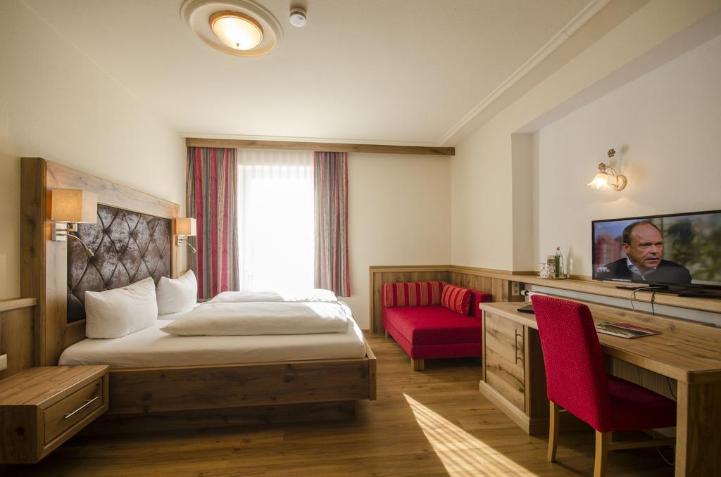 Hotel Gasthof Jaegerhaus Sankt Peter Room photo