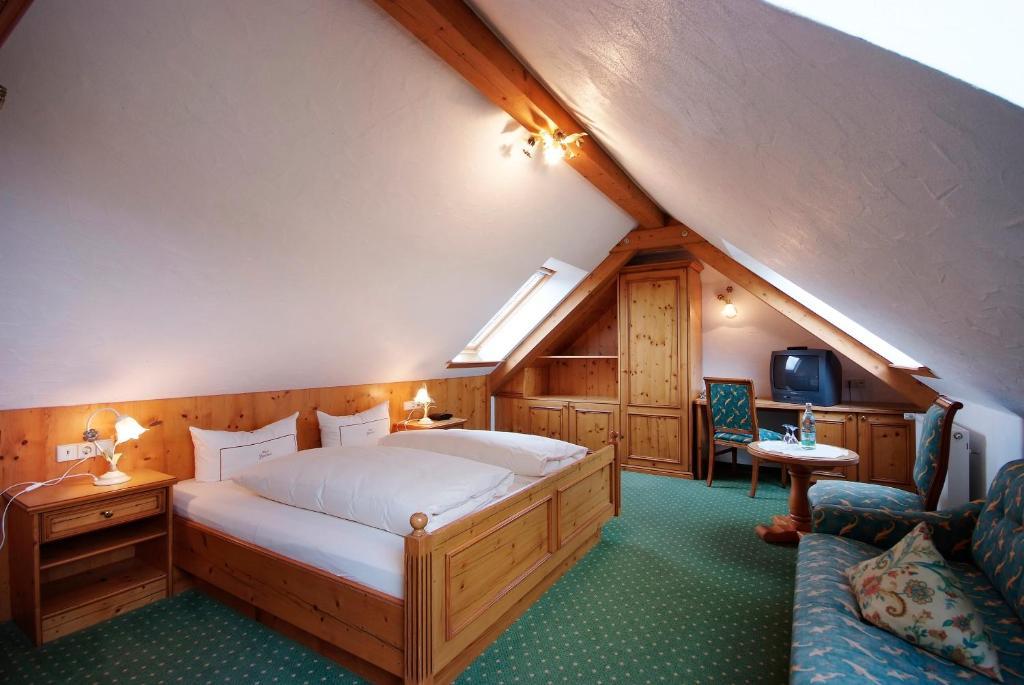 Hotel Gasthof Jaegerhaus Sankt Peter Room photo