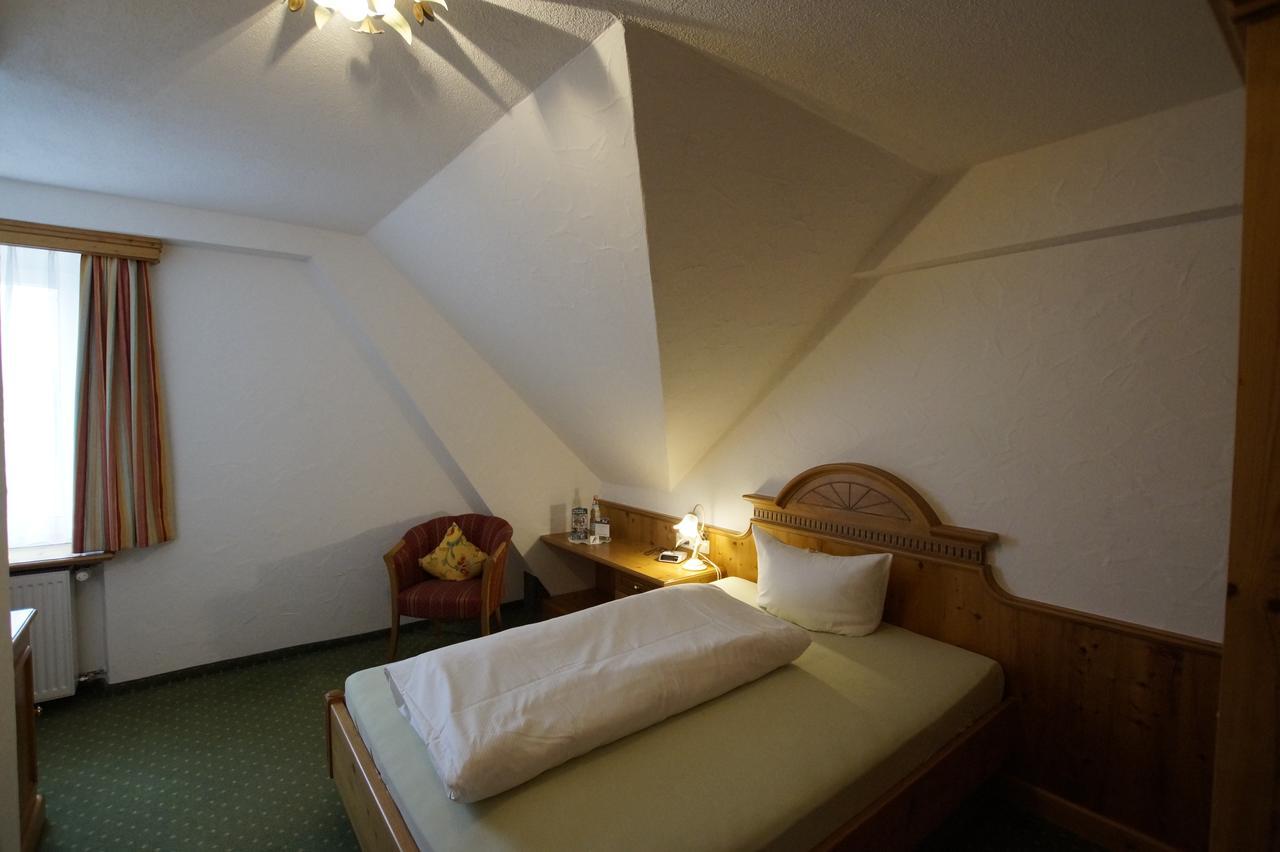Hotel Gasthof Jaegerhaus Sankt Peter Exterior photo